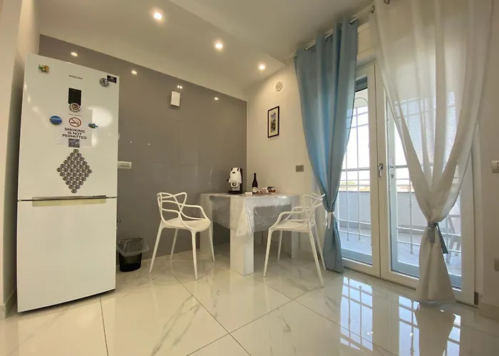 Simon's House